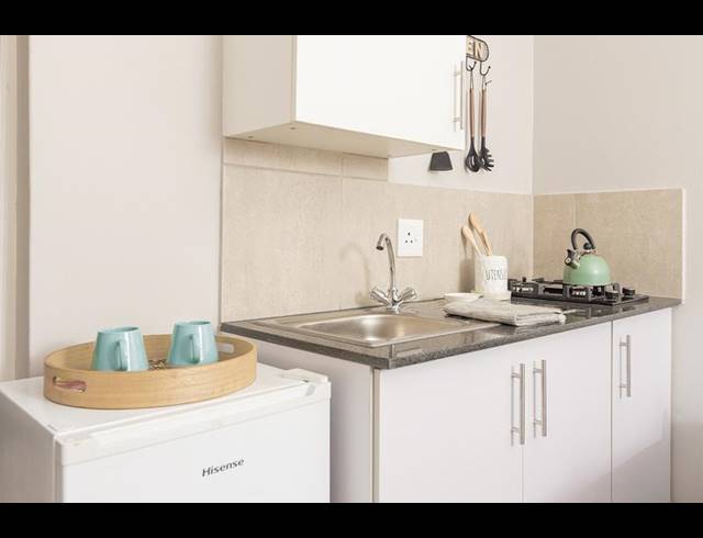 1 BEDROOM PROPERTY TO RENT IN KELVIN